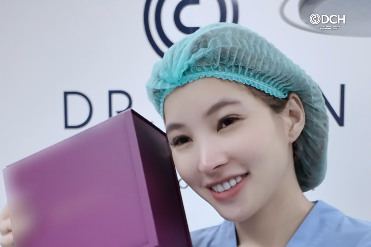 DCH Patient Reviewing Her Appearance Before Breast Surgery